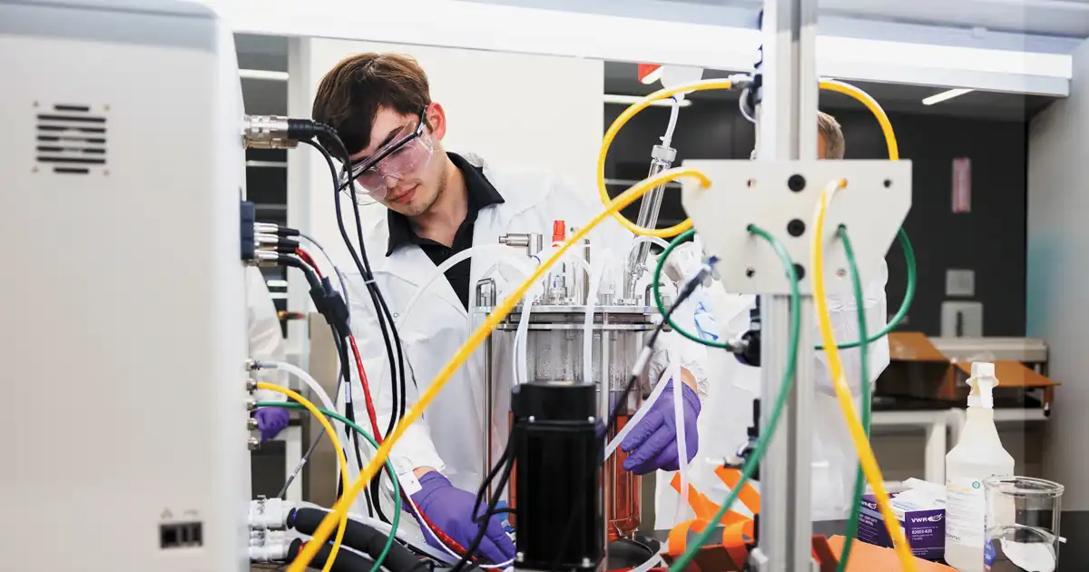 Student working in the NCTM2 lab