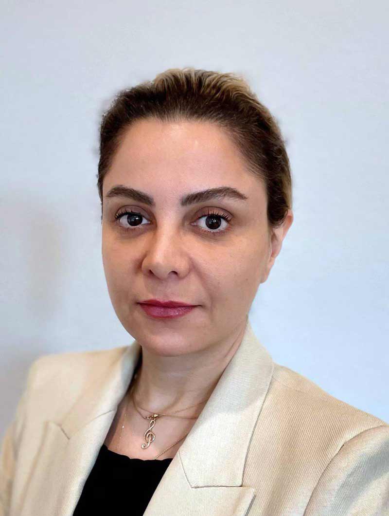 Dr. Farnaz Farahanipad